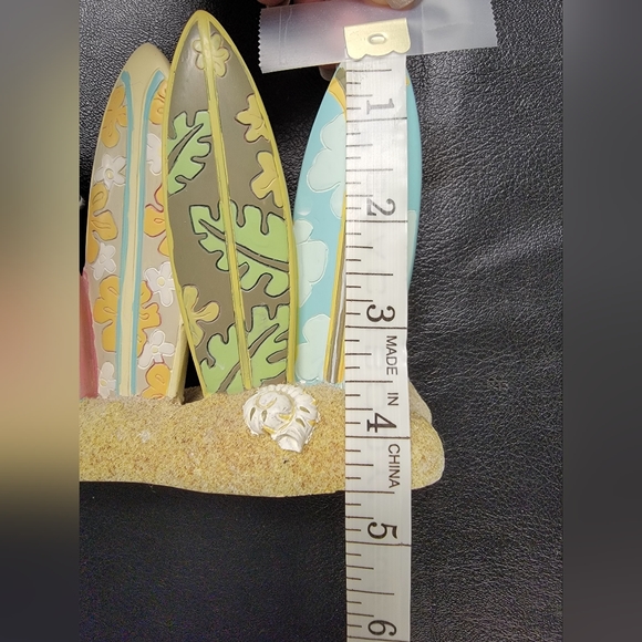 Dean Miller Surfboad Toothbrush Holder - Picture 3 of 10